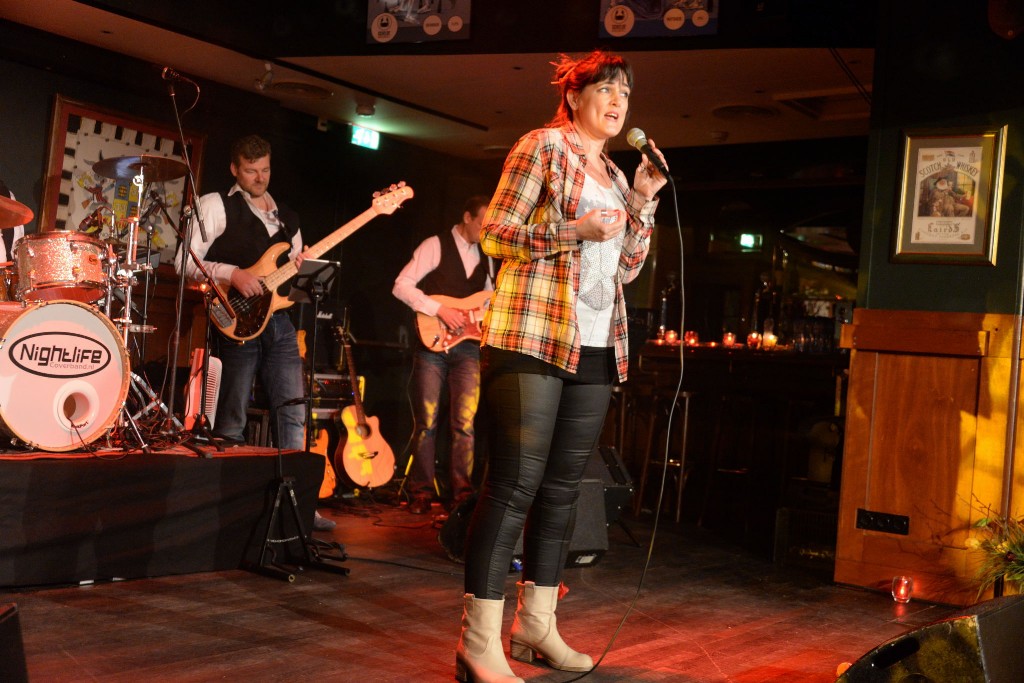 ../Images/Heel Noordwijkerhout zingt Hazes 122.jpg